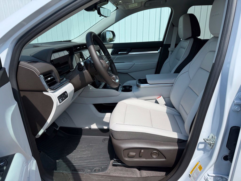 New 2026 Glacier White Tricoat GMC Denali image 13
