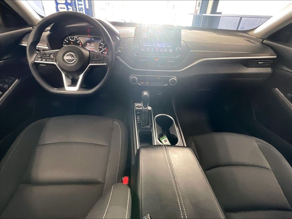 Certified Used 2023 Gray Nissan 2.5 SV image 21