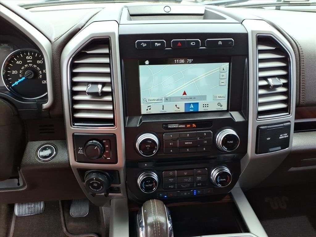 Used 2018 White Platinum Clearcoat Metallic Ford King Ranch image 20