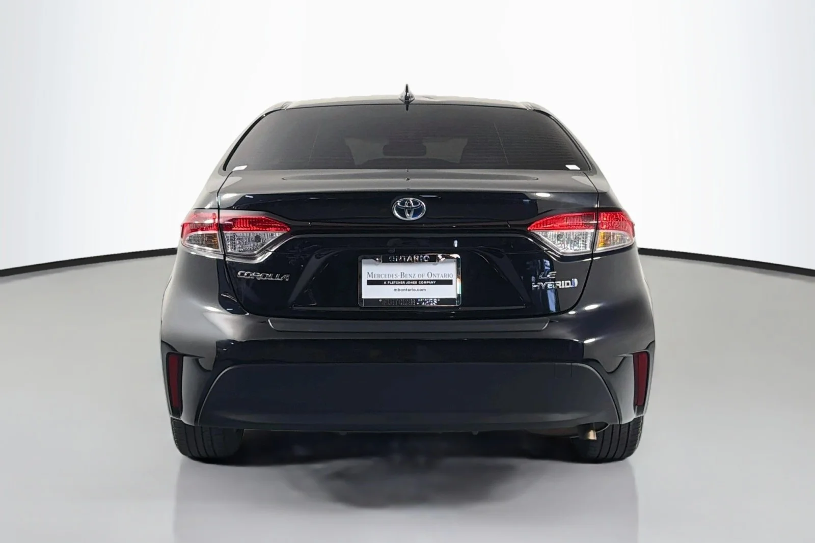 Used 2023 BLACK Toyota Hybrid LE image 3