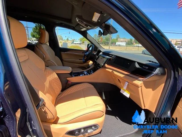 New 2026 Fathom Blue Pearl-Coat Exterior Paint Jeep Summit image 18