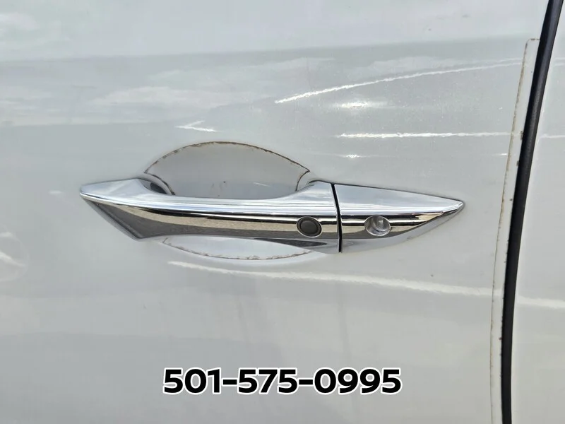 Used 2020 Platinum White Pearl Acura TECHNOLOGY image 10