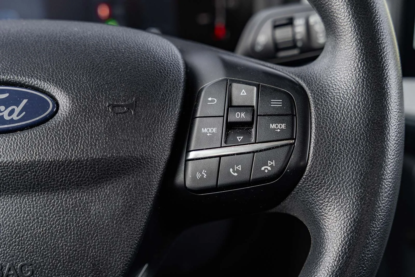 Used 2025 Gray Ford XLT image 23