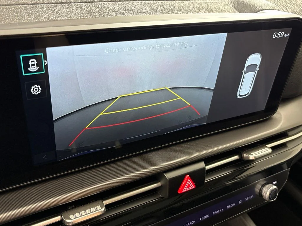 New 2026 Glacial White Pearl Kia EX image 38