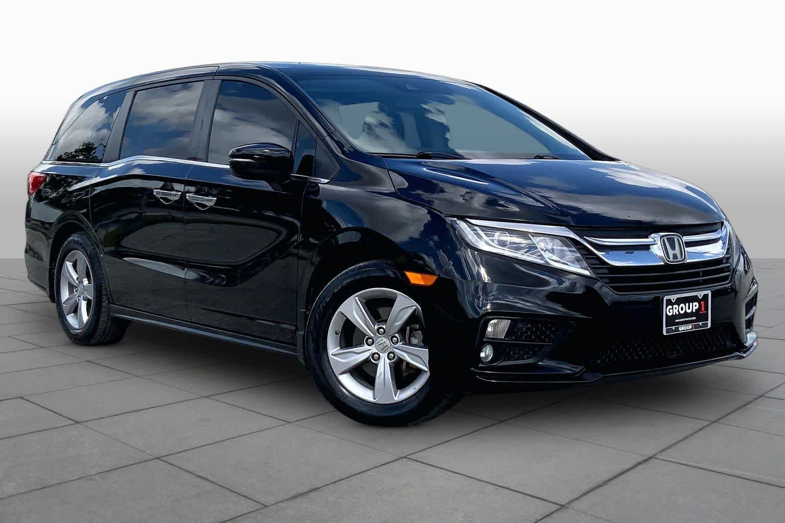 Used 2018 Crystal Black Pearl Honda EX-L image 3