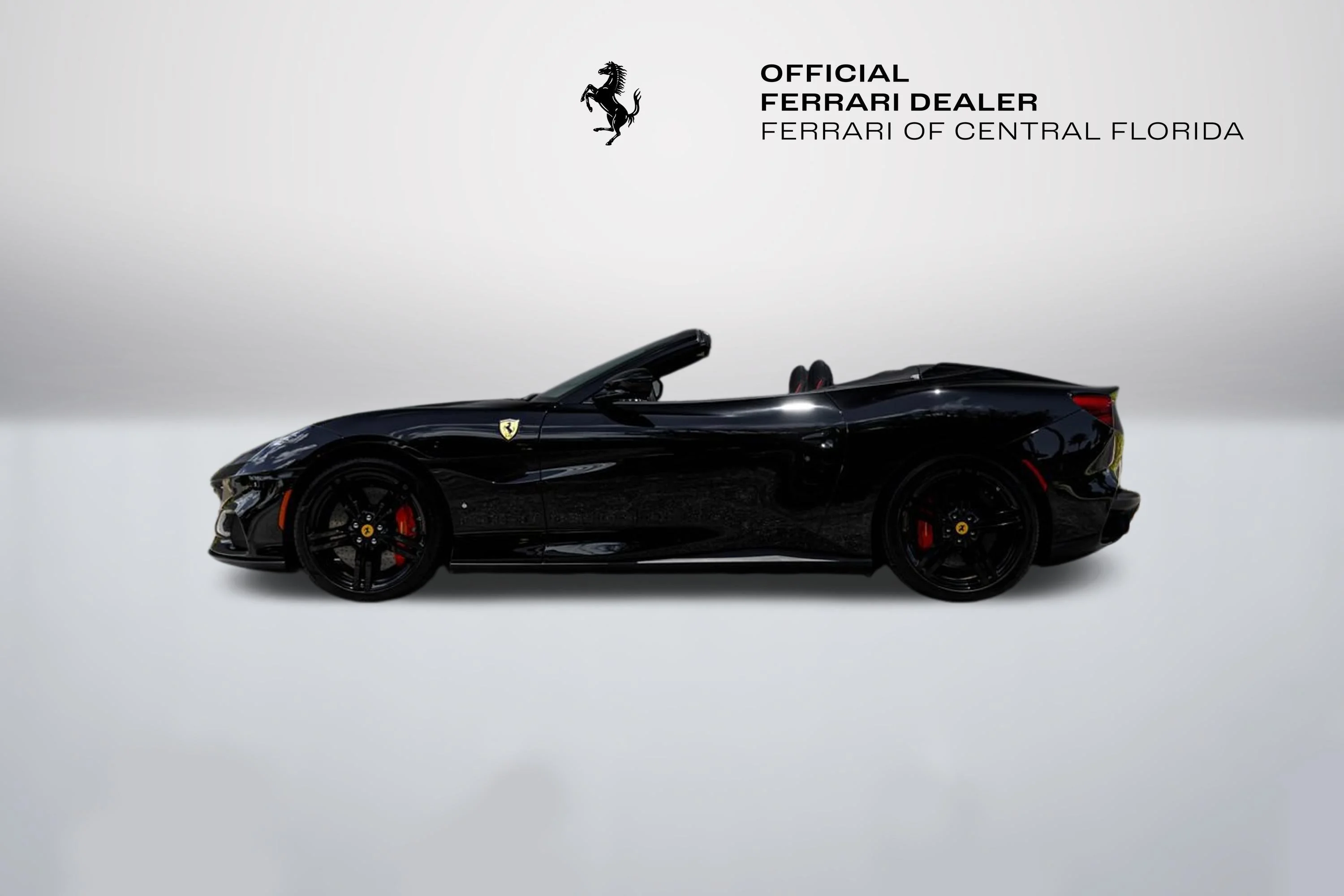 Used 2023 Nero Ferrari  image 2