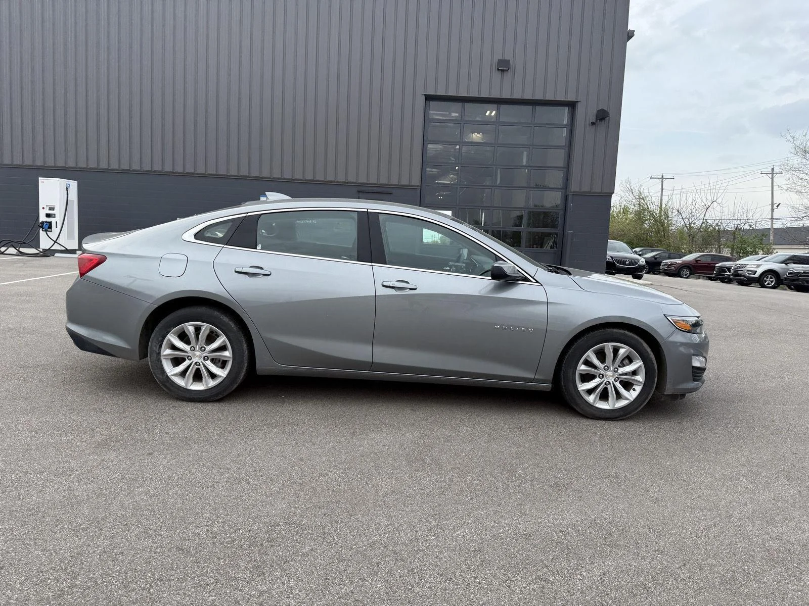 Used 2024 Sterling Grey Metallic Chevrolet 1LT image 2