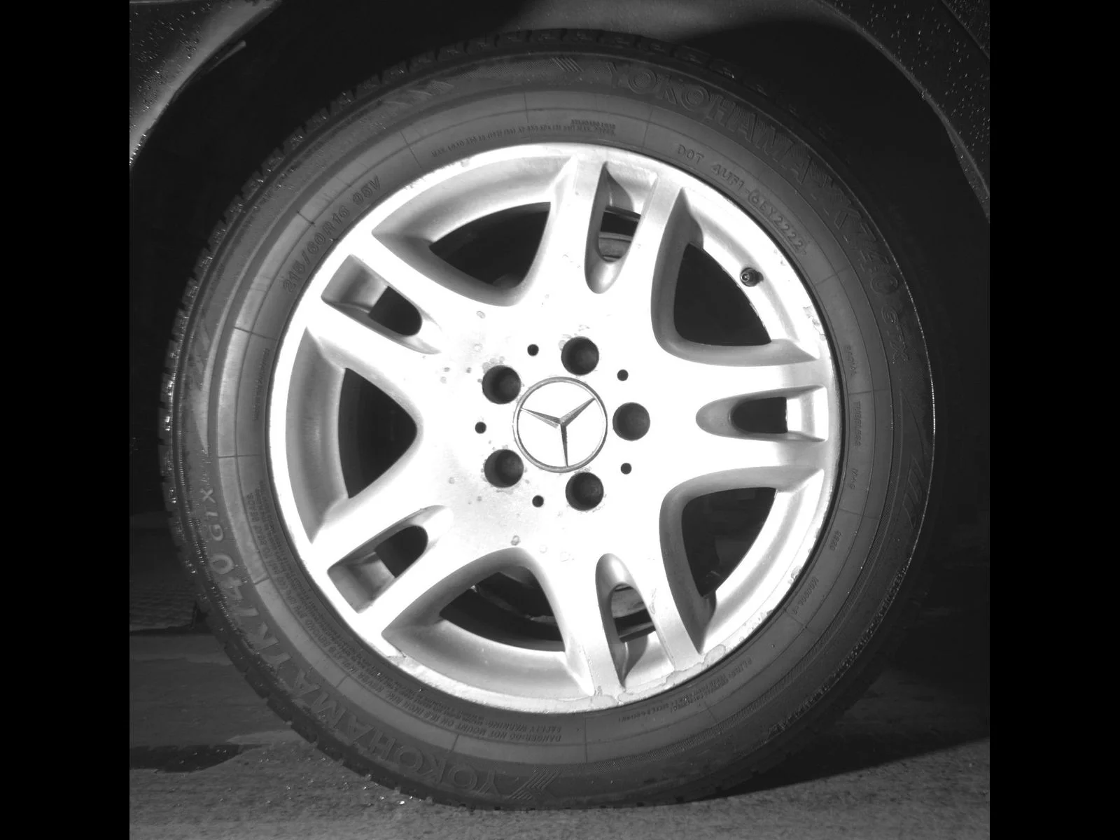 Used 2004 Black Mercedes-Benz 3.2L image 11