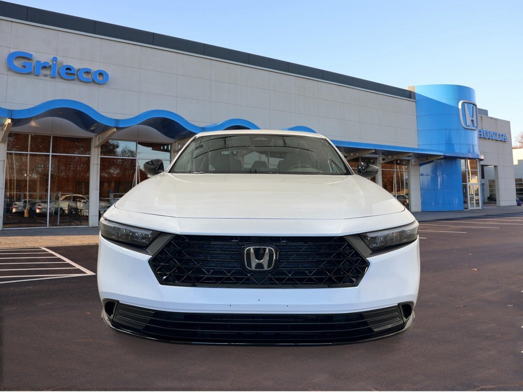 New 2026 Platinum White Pearl Honda Sport-L image 10