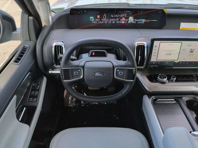 New 2026 Space Silver Metallic Ford MAX Platinum® image 16
