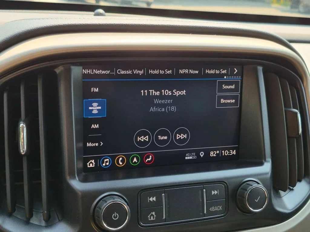 Used 2022 Gray GMC Denali image 18