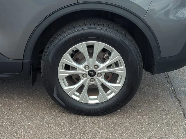 Used 2024  Ford Active image 30