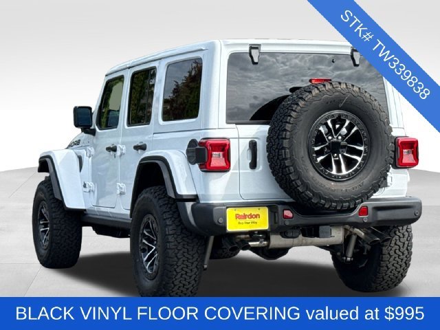 New 2026 Bright White Clear-Coat Exterior Paint Jeep Moab 392 image 4