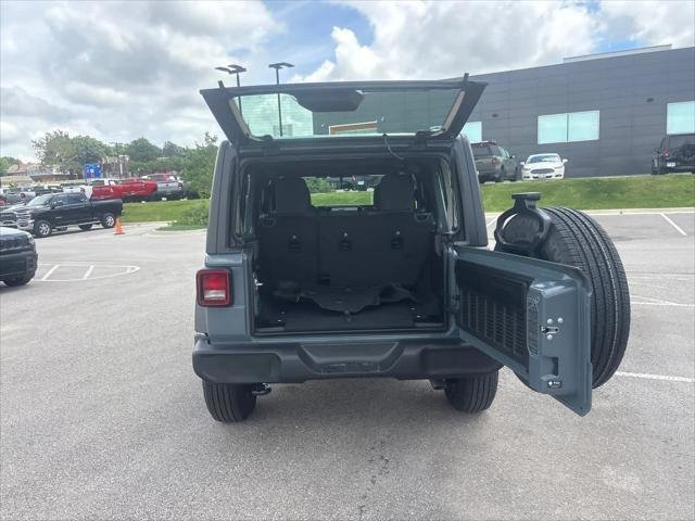 New 2026 Anvil Clear-Coat Exterior Paint Jeep Sport image 11