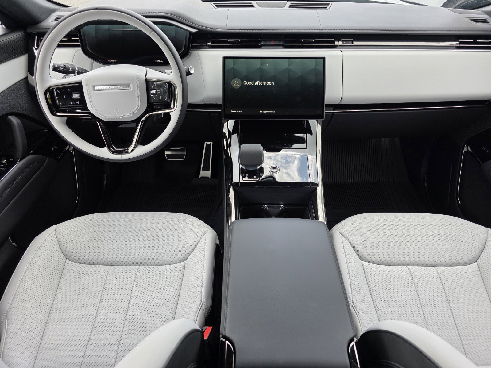 New 2026 Fuji White Land Rover P400 Dynamic SE image 4