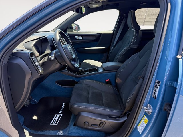 Used 2023 Blue Metallic Volvo Twin Plus image 10