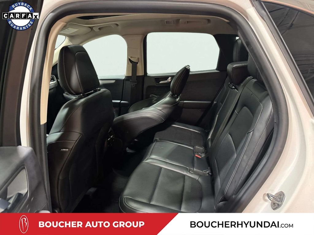 Used 2020 White Metallic Ford SEL image 24