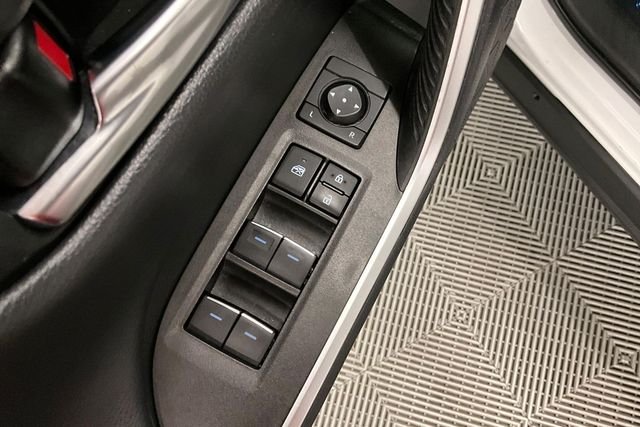 2023 Toyota RAV4 XSE - Photo 38