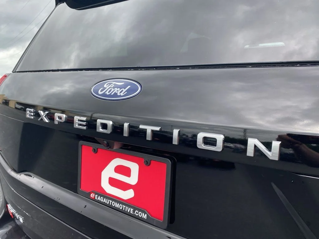 New 2026 Dark Matter Gray Metallic Ford Active image 44