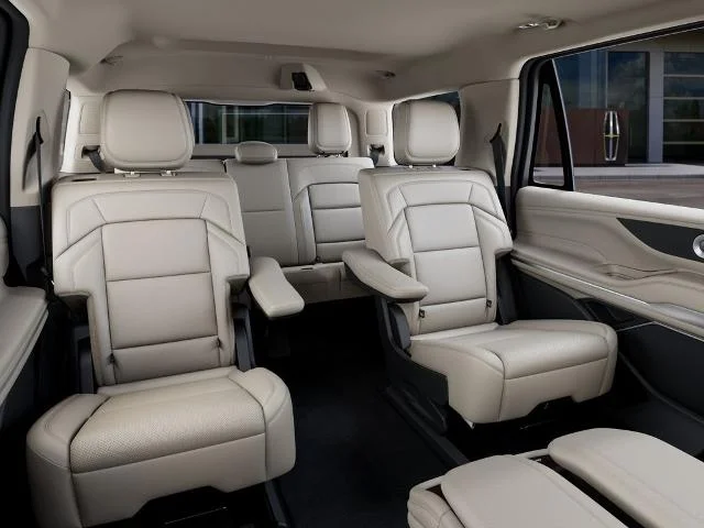 New 2027 Pristine White Metallic Tri-Coat Lincoln Premiere image 35