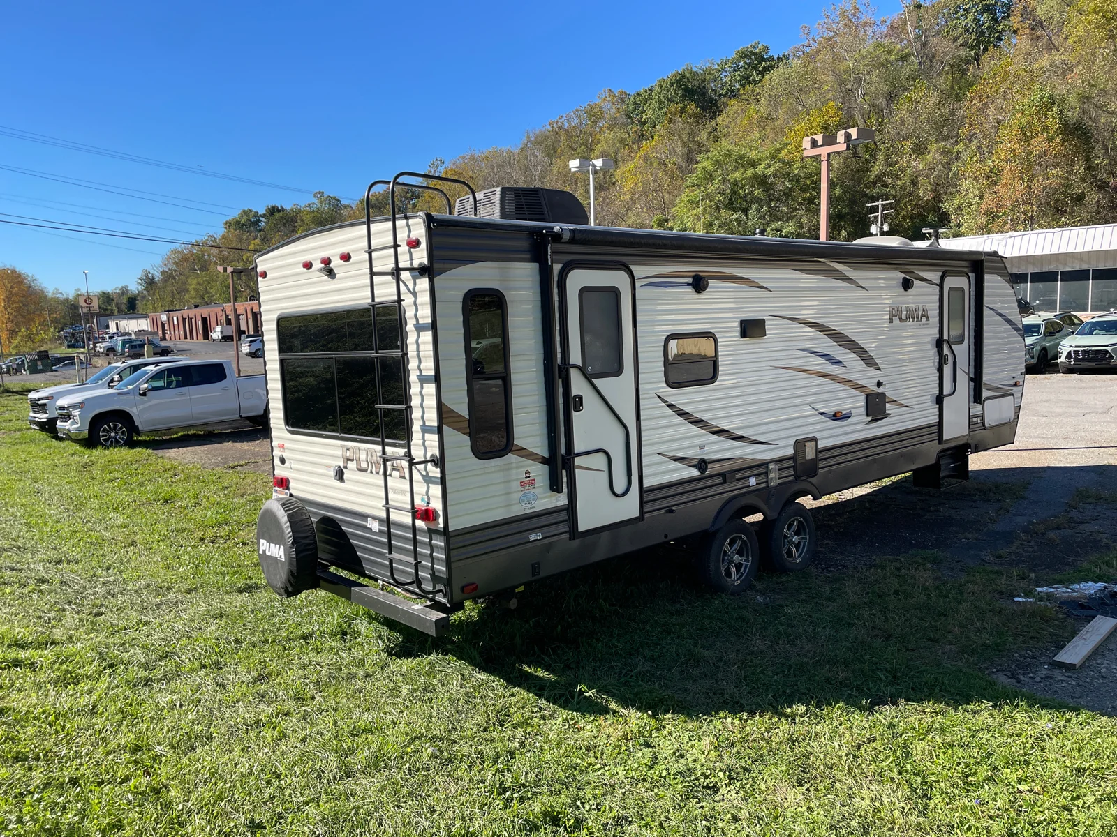 Used 2019  Forest River  image 5