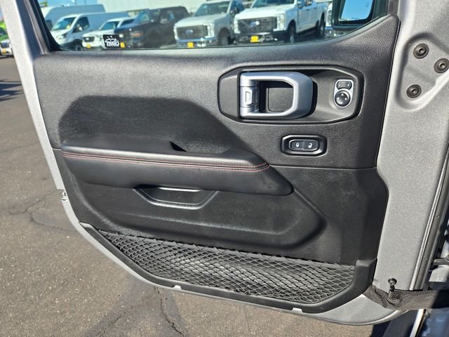 Used 2020 Silver Jeep Unlimited Rubicon image 13