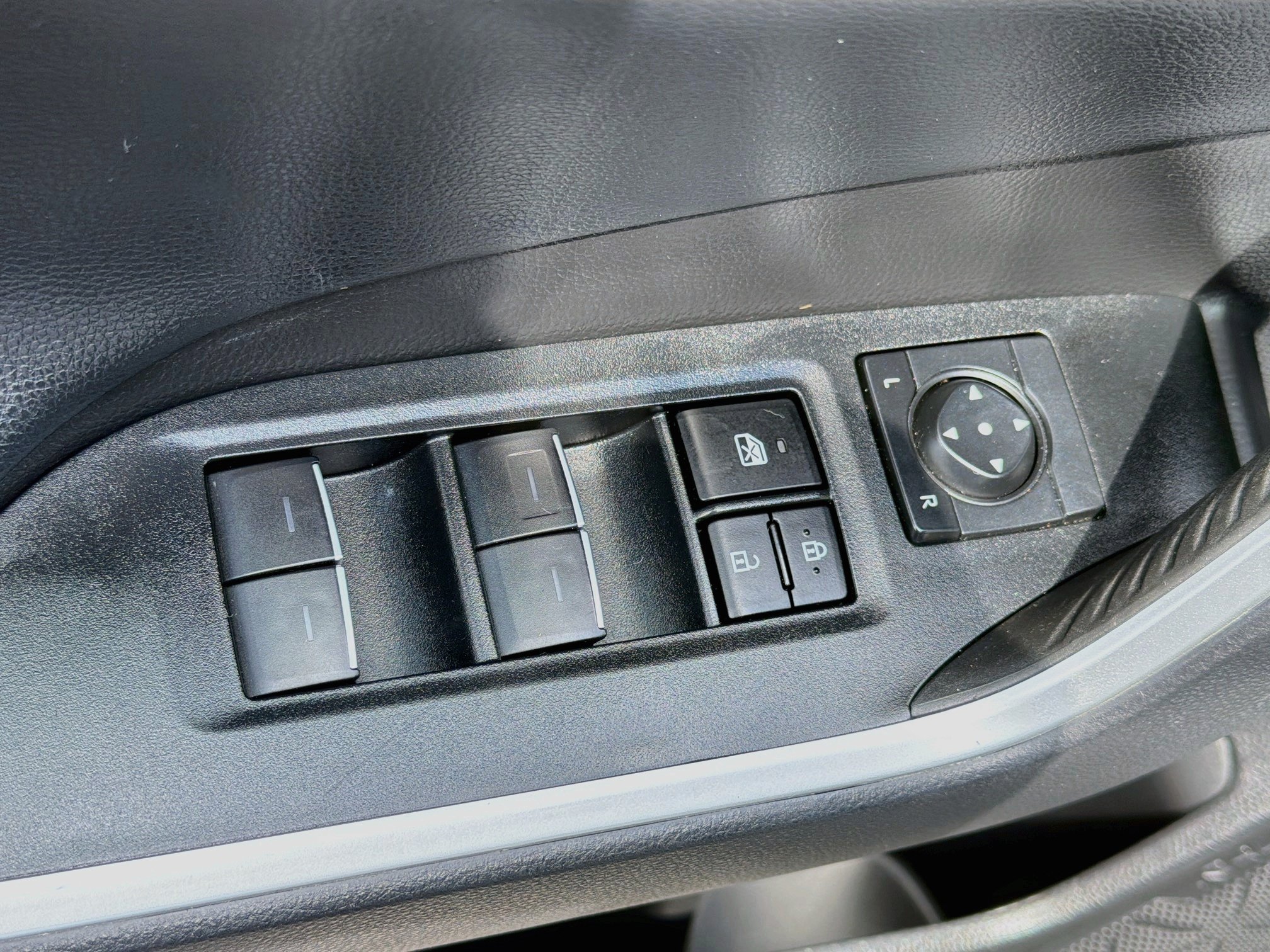 2024 Toyota RAV4 Adventure - Photo 21