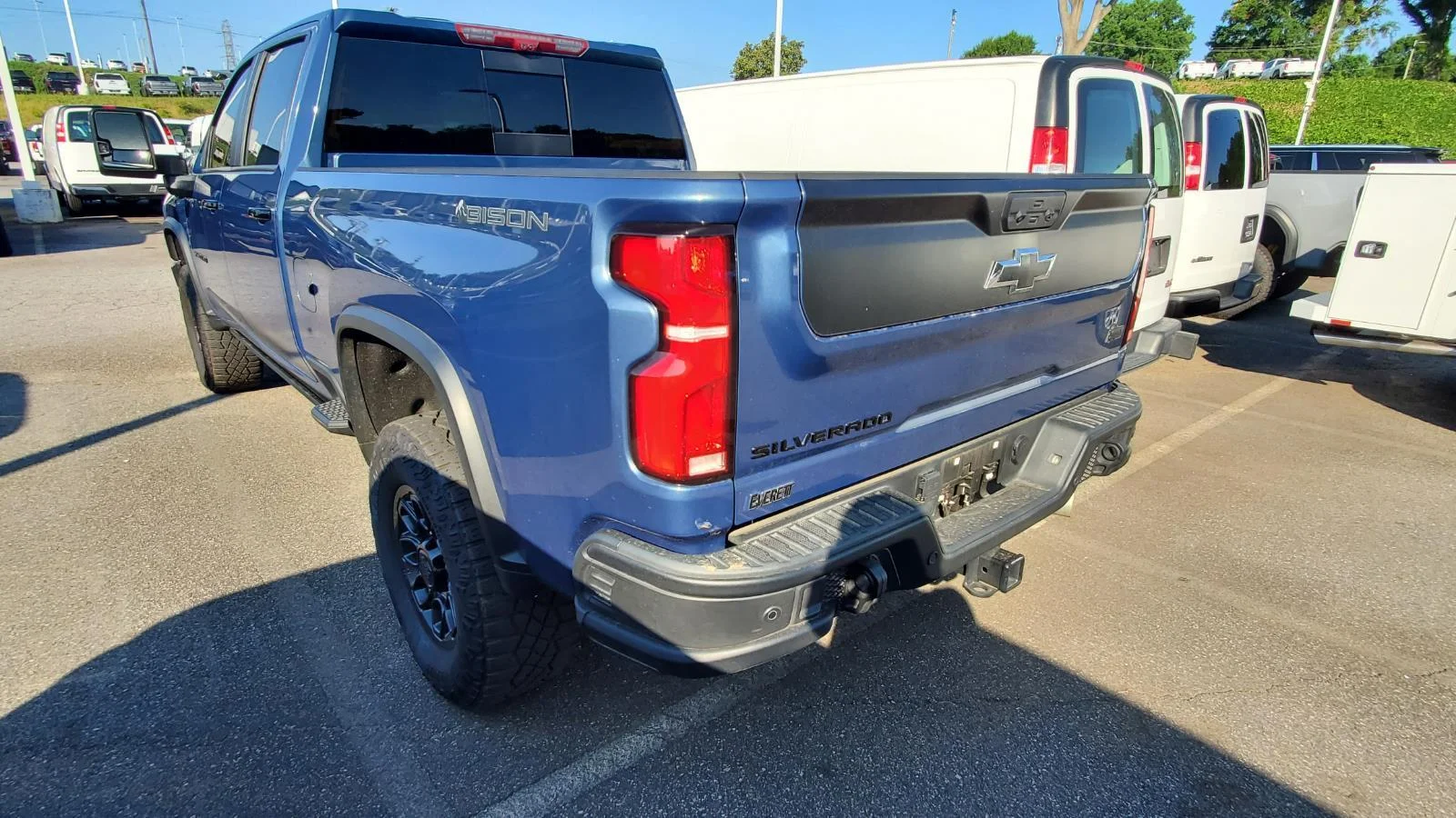 Used 2024 Lakeshore Blue Metallic Chevrolet ZR2 image 8