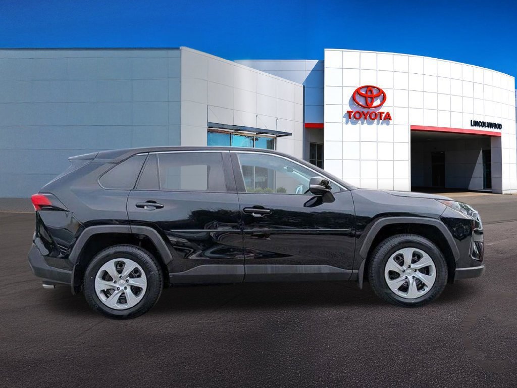 Used 2022 Black Toyota LE image 9