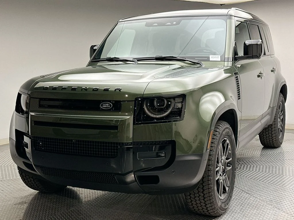 2026 Land Rover Defender 110 S P300's photo