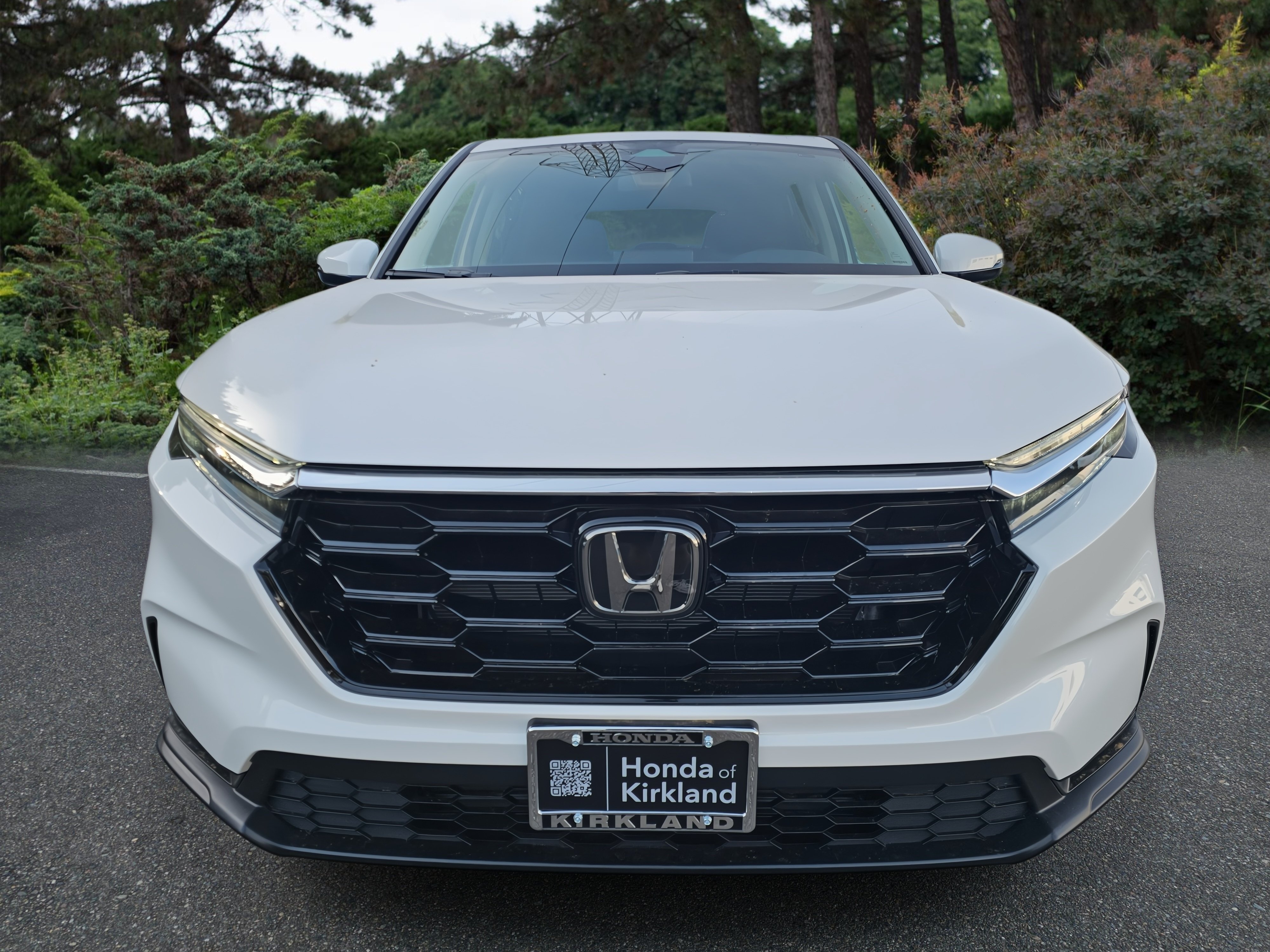 New 2026 Platinum White Pearl Honda EX image 3