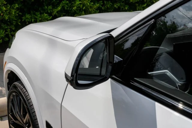 Used 2026 Alpine White BMW xDrive40i image 48