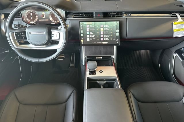 New 2026 Fuji White Land Rover SE image 12