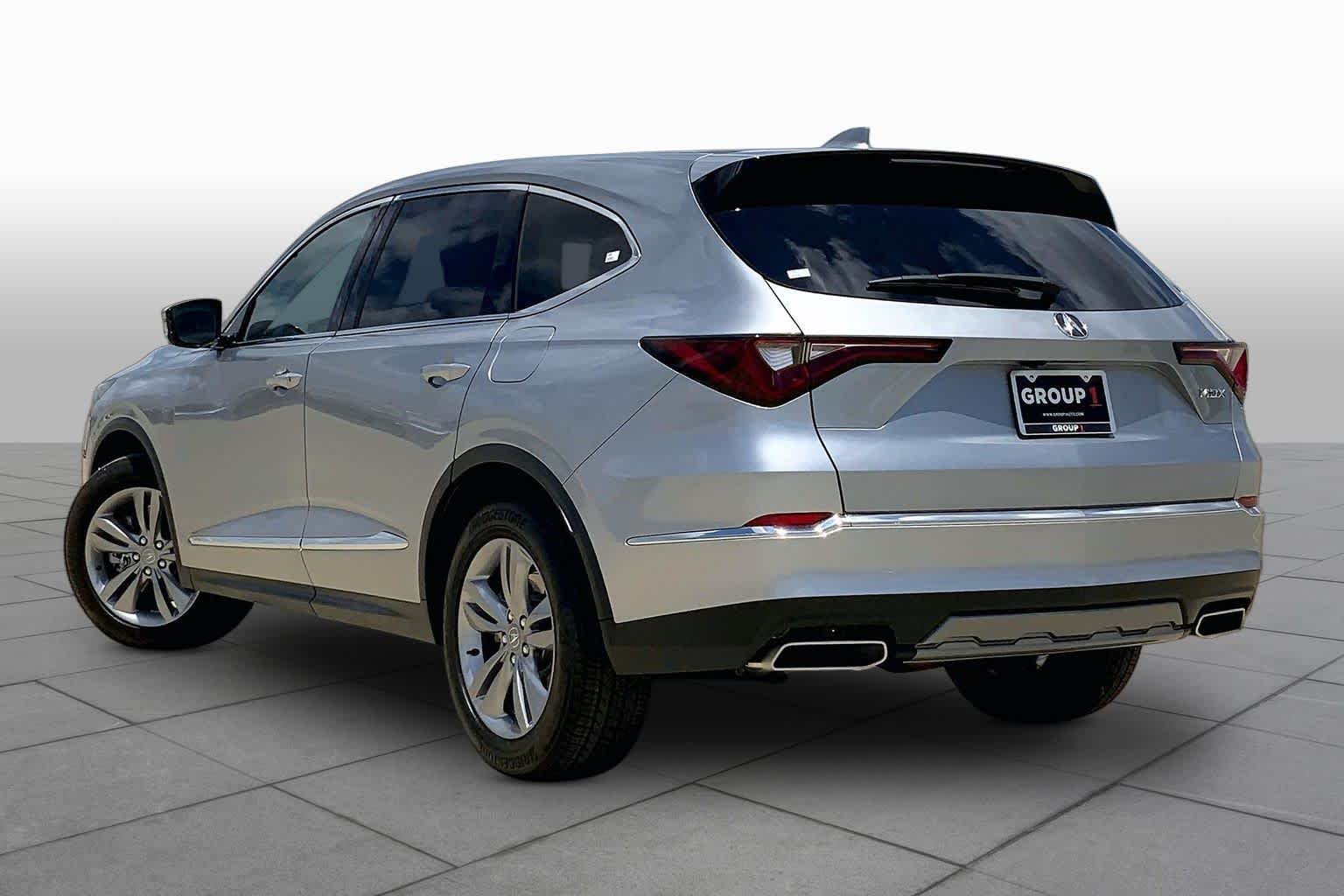 Used 2026 Solar Silver Metallic Acura  image 11