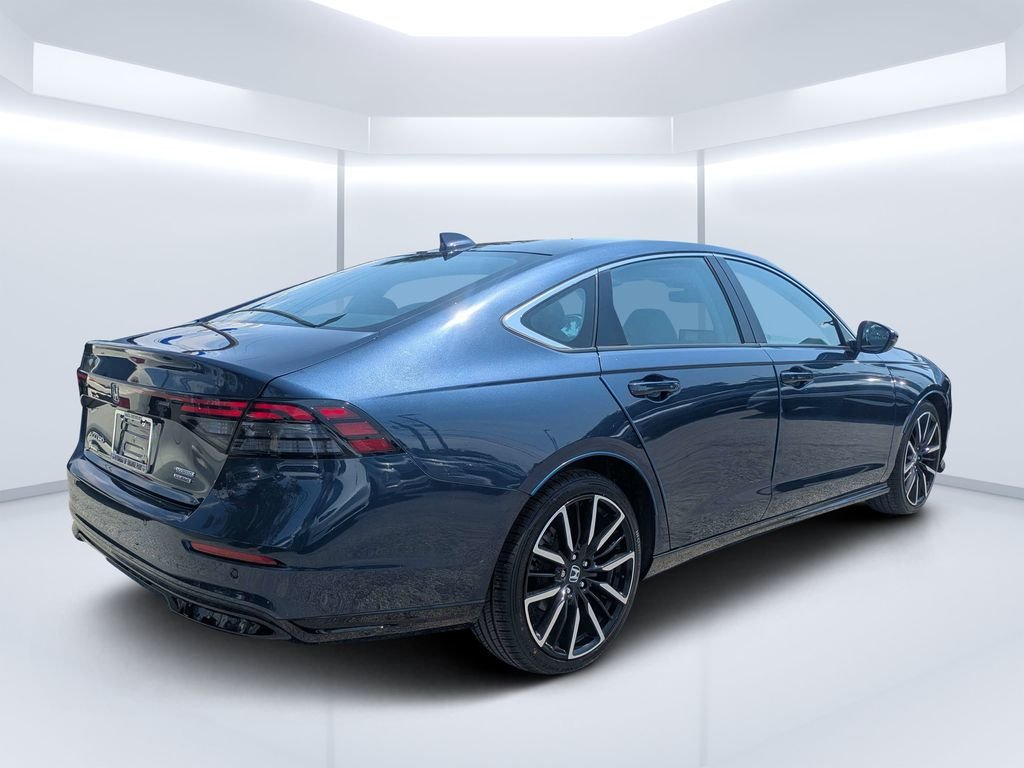 Used 2023 Blue Honda Touring image 3