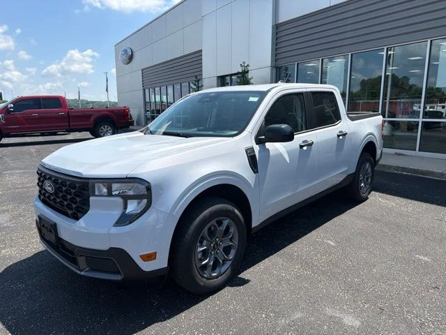 New 2026 Space White Metallic Ford XLT image 8