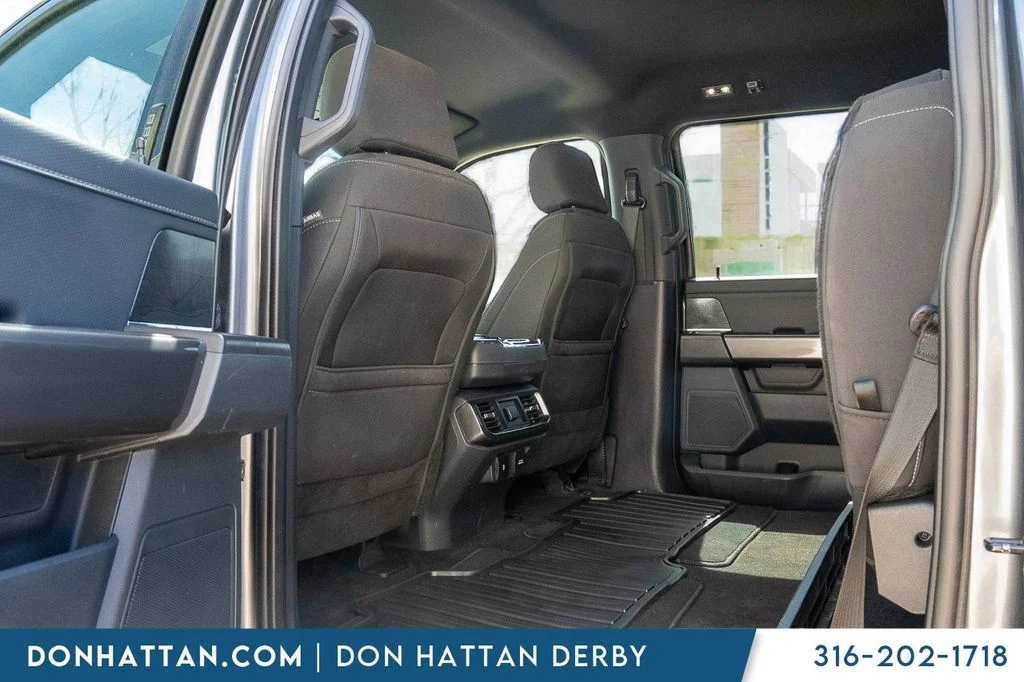 2023 Ford F-150 XLT - Photo 17