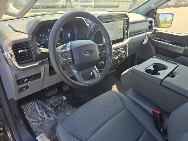 New 2026 Carbonized Gray Metallic Ford XLT image 44