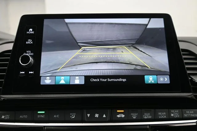 2025 Honda Odyssey EX-L - Photo 34