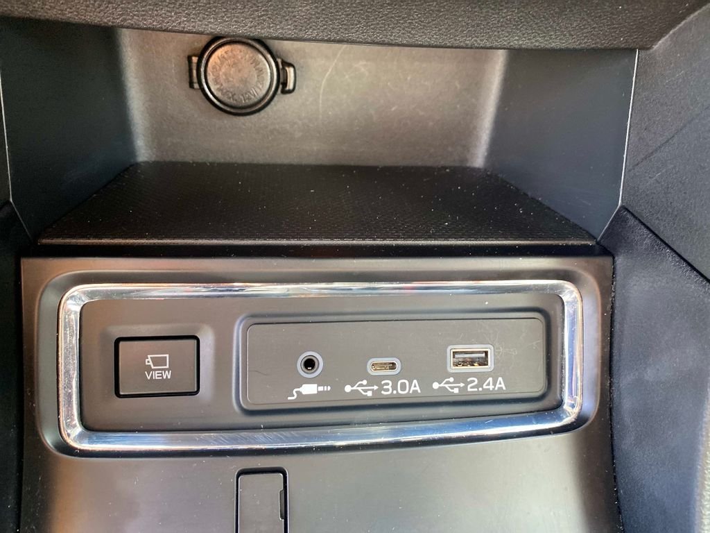 Used 2023 Silver Subaru Limited image 17