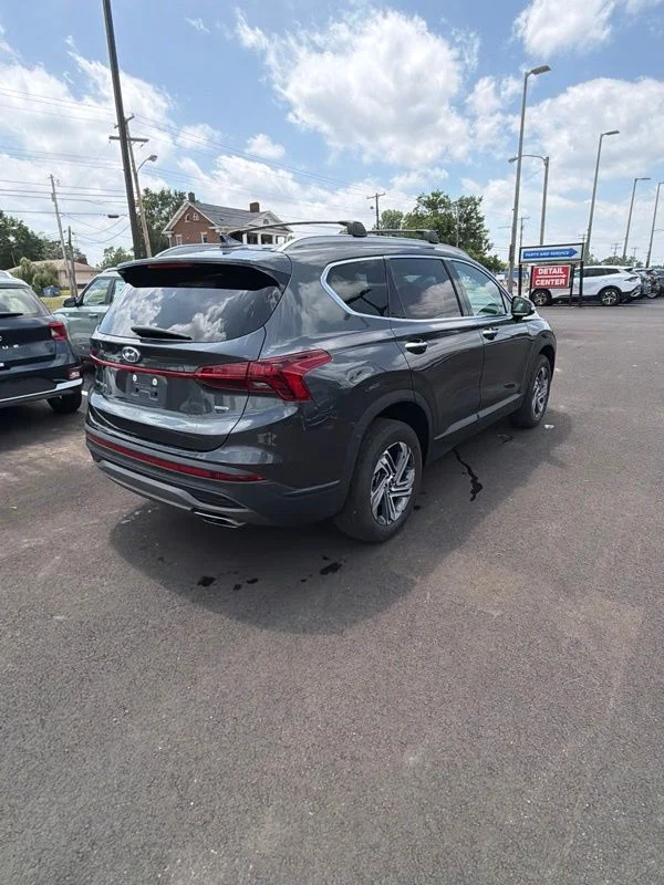 Used 2023 Gray Hyundai SEL image 6