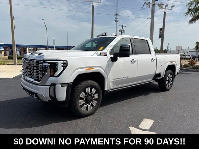 Used 2024 White GMC Denali image 3