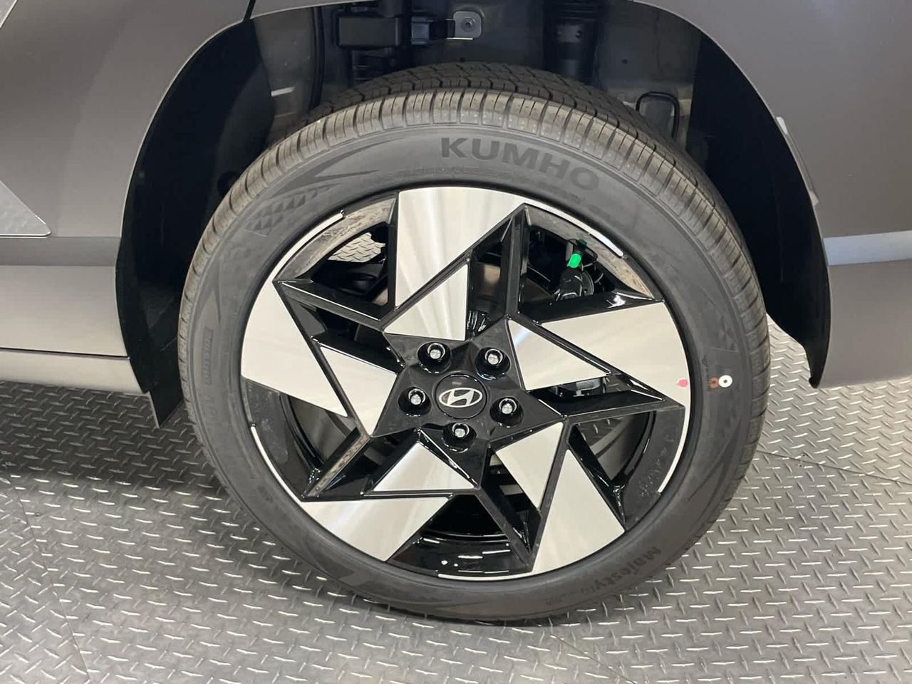 New 2026 Ecotronic Gray Pearl Hyundai Limited AWD image 60
