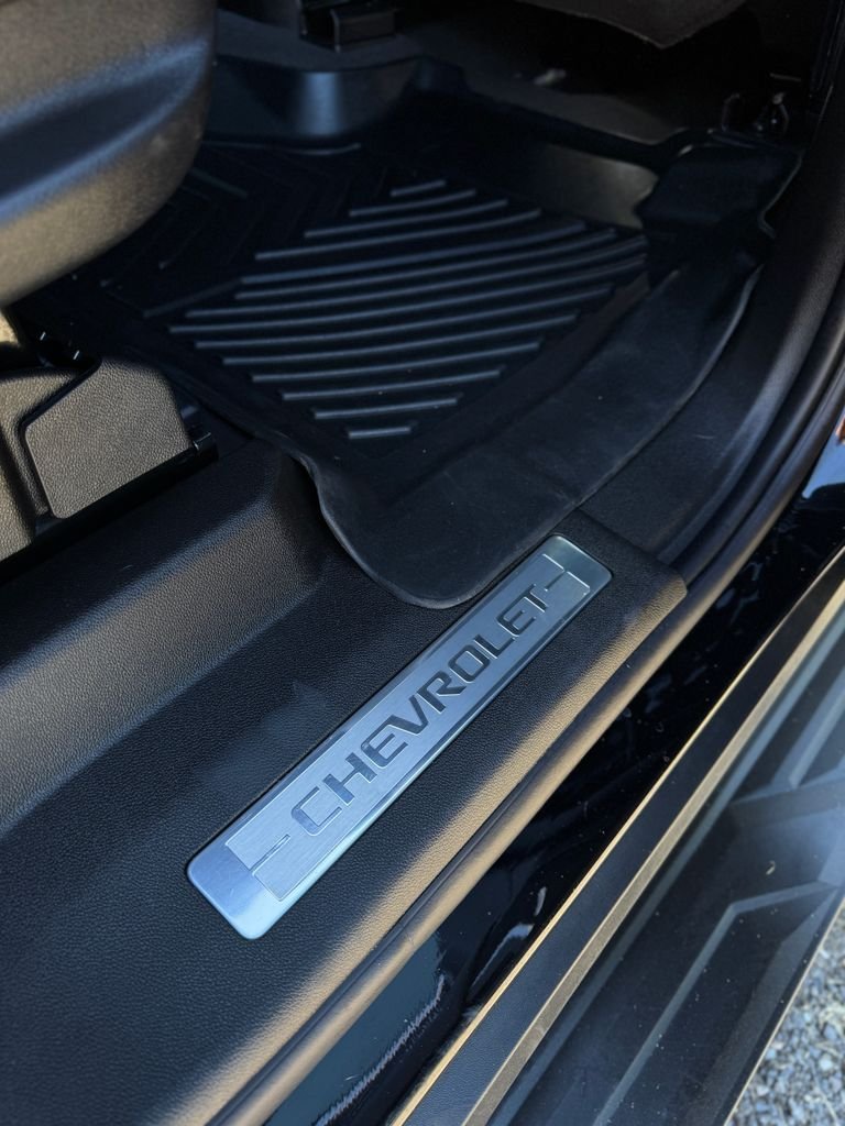 Used 2023 Black Chevrolet RST image 45
