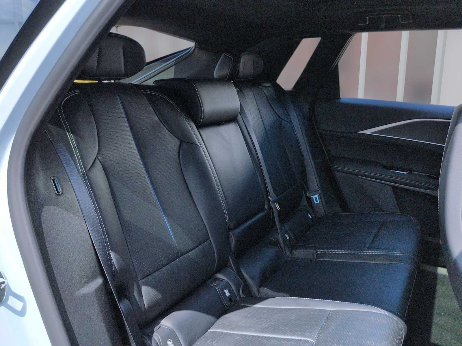 2026 Cadillac LYRIQ Sport - Photo 27
