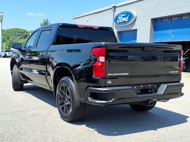 Used 2023 Black Chevrolet Custom image 3