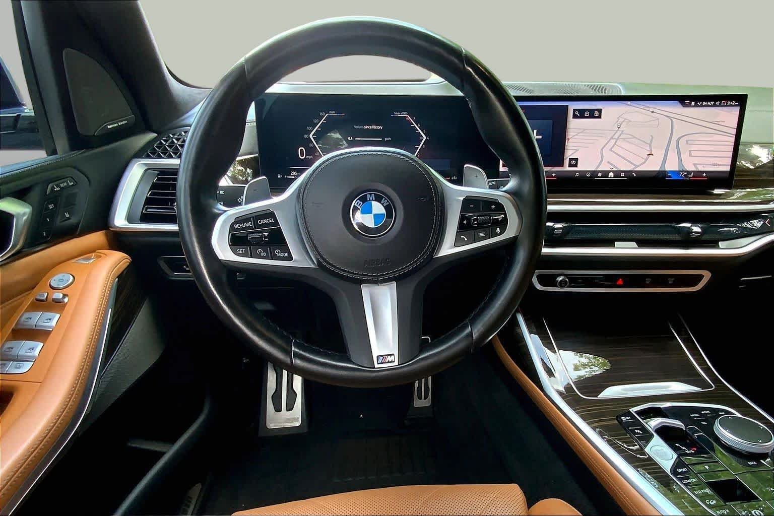 Used 2024 Brooklyn Grey Metallic BMW xDrive40i image 5