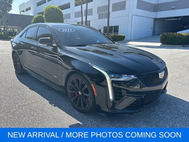 2023 Cadillac CT4 V-Series Blackwing's photo