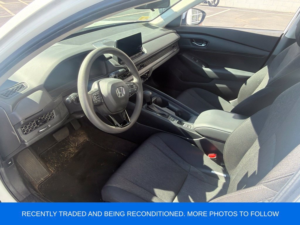 Used 2024 White Honda LX image 5