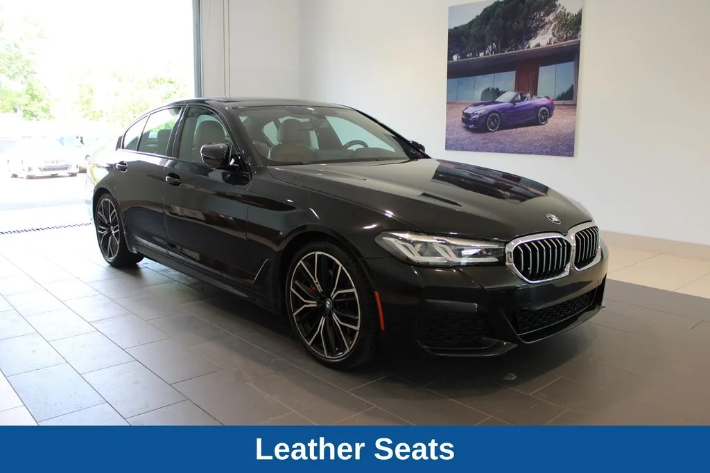 Used 2021 Black Sapphire Metallic BMW 530i image 2
